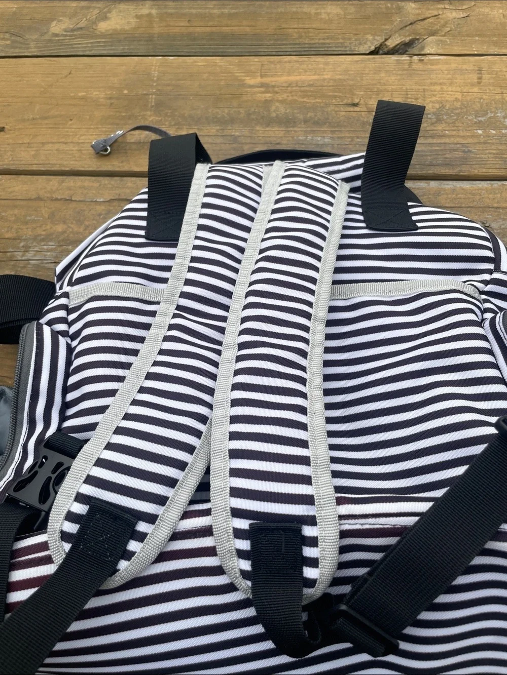 Unbranded Black & White Striped  Travel Tote Bag/ diaper bag